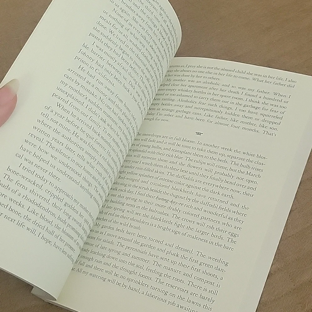 🍍5 for $20 • What The Stones Remember A Life Rediscovered - Picture 5 of 5